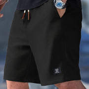 Leon | Stilvolle Shorts im Sommerlook