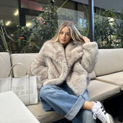 Mia | Eleganter Pelzmantel für Damen