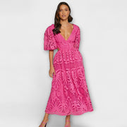 Elegantes Kleid mit feinen Akzenten