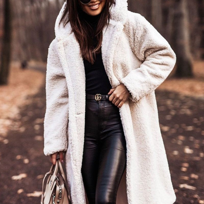 Damen Teddyfell-Mantel mit Kapuze – Stylischer und warmer langer Wintermantel für kalte Tage