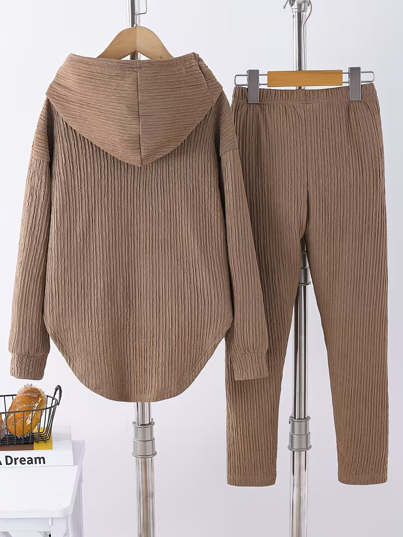 Berenika – Lässiges Kapuzen Top And Leggings