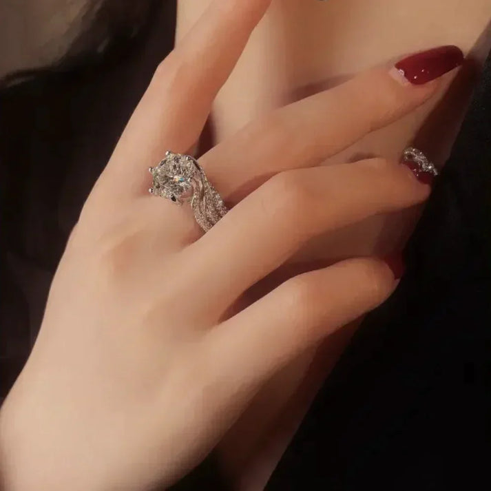 Halyna – 3-Karat-Super-Flash-Moissanite-Ring