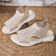 Sportliche Damensandalen mit atmungsaktivem Stoff in lässigem Stil - Natalia