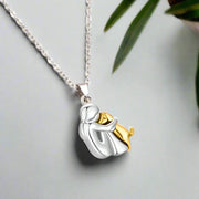 OLIVIA | HALSKETTE AUS 925ER STERLINGSILBER MIT ANHÄNGER IN FORM EINES HUNDES
