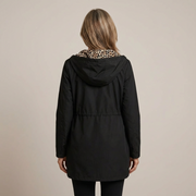Mara | Trendige Damen Kapuzenjacke mit Komfort