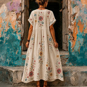 Emalia | Fließendes Blumenkleid mit lockerer Passform