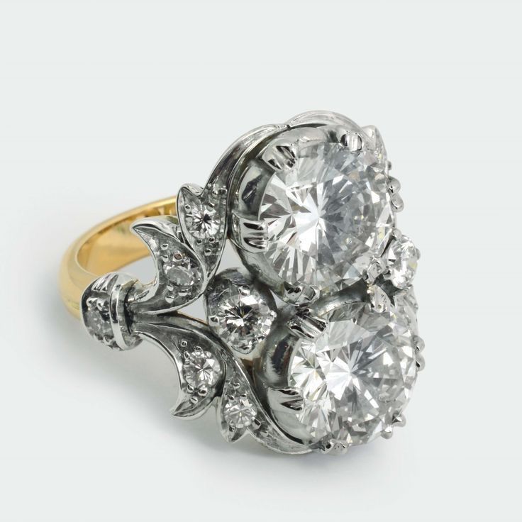 Goldglänzender Vintage-Cocktailring
