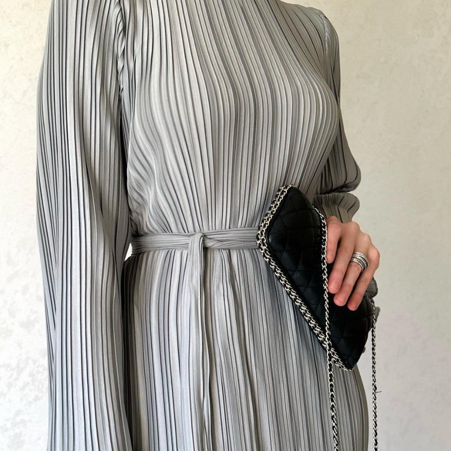BABETTE - LANGES PLISSEE-KLEID