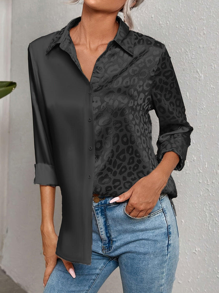 Gwendolyn – Zweifarbiges Satinhemd Mit Leopardenmuster Und Jacquard Knopfleiste