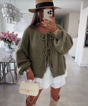 Clara | Moderner Damen-Strickcardigan mit Stil