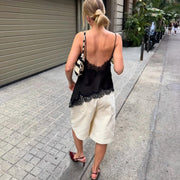 Kara Asymmetrisches Satin-Cami-Top