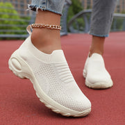 AeroSlip™ – Leichte Orthopädische Slip-On Schuhe für Damen