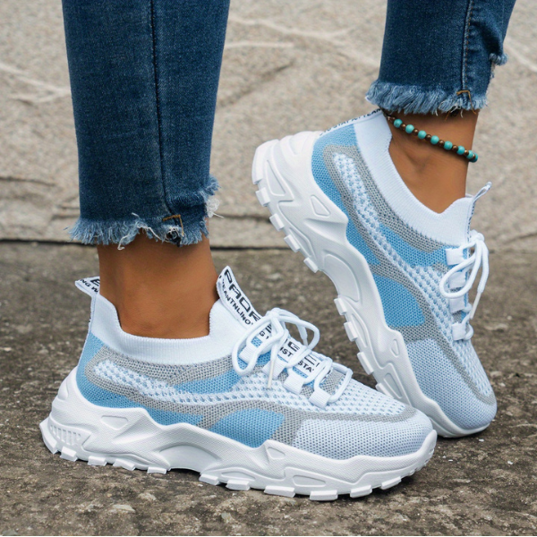 AIRSYNQ™ – ATMUNGSAKTIVE DAMENSNEAKERS FÜR KOMFORT DEN GANZEN TAG