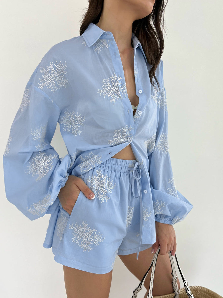 Zweiteiliger Damen Sommer-Shorts-Set mit Pflanzenstickerei