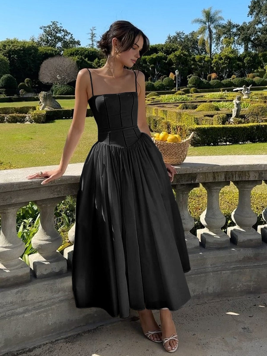 Mia | Elegantes Corsagen-Midikleid mit Spaghettiträgern – Feminine Raffinesse