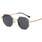 Heidi-Mode | Ray – Zeitlose Sonnenbrille mit Modernem Twist