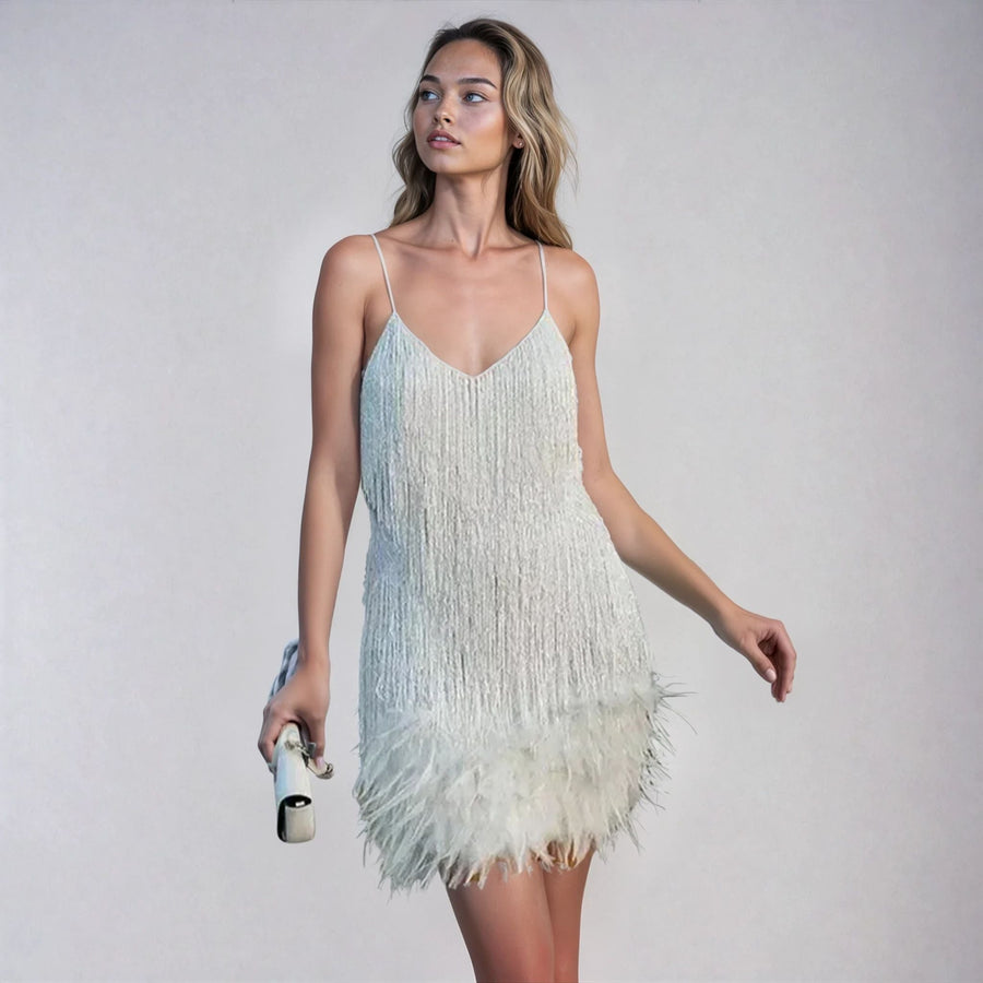Festliches Federn-Minikleid mit Glitzer & Taillengürtel – Partykleid