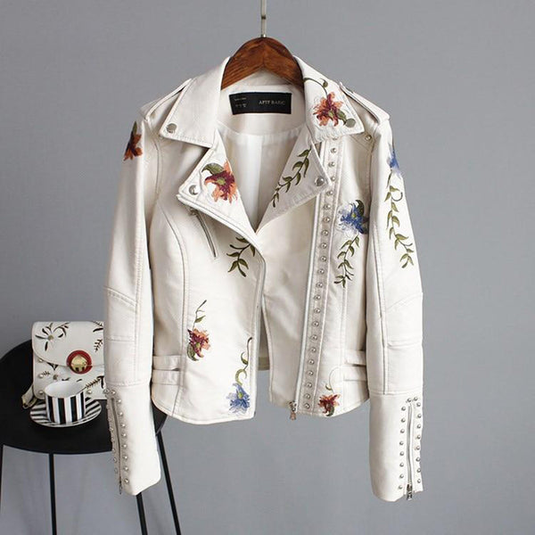 Cecile – florale damenjacke für frühlingshafte frische
