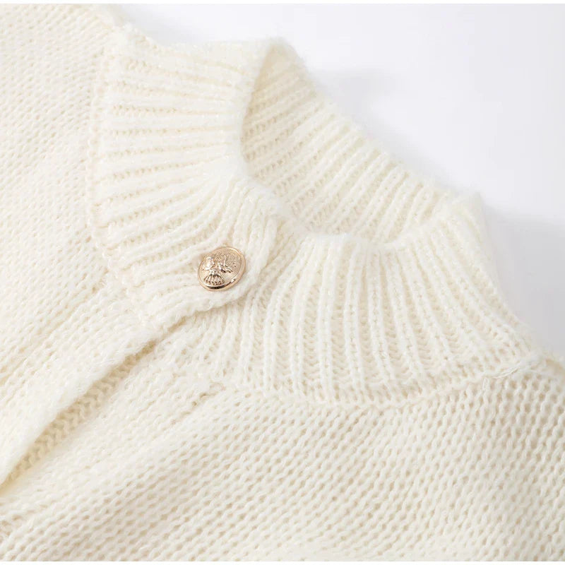 Bequeme Strickjacke mit Geripptem Ausschnitt