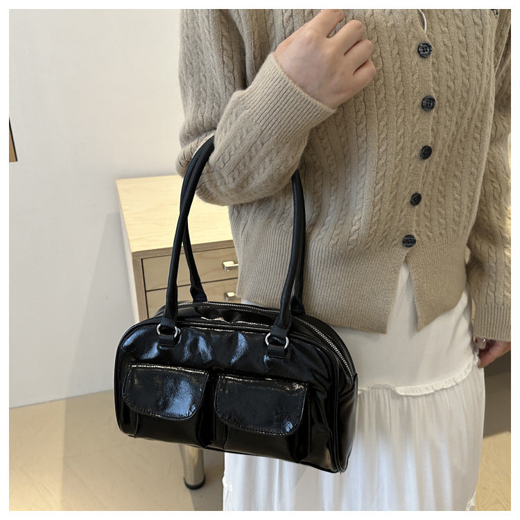 Kompakte Damen Schultertasche – Vegan Leder & Alltagstauglich