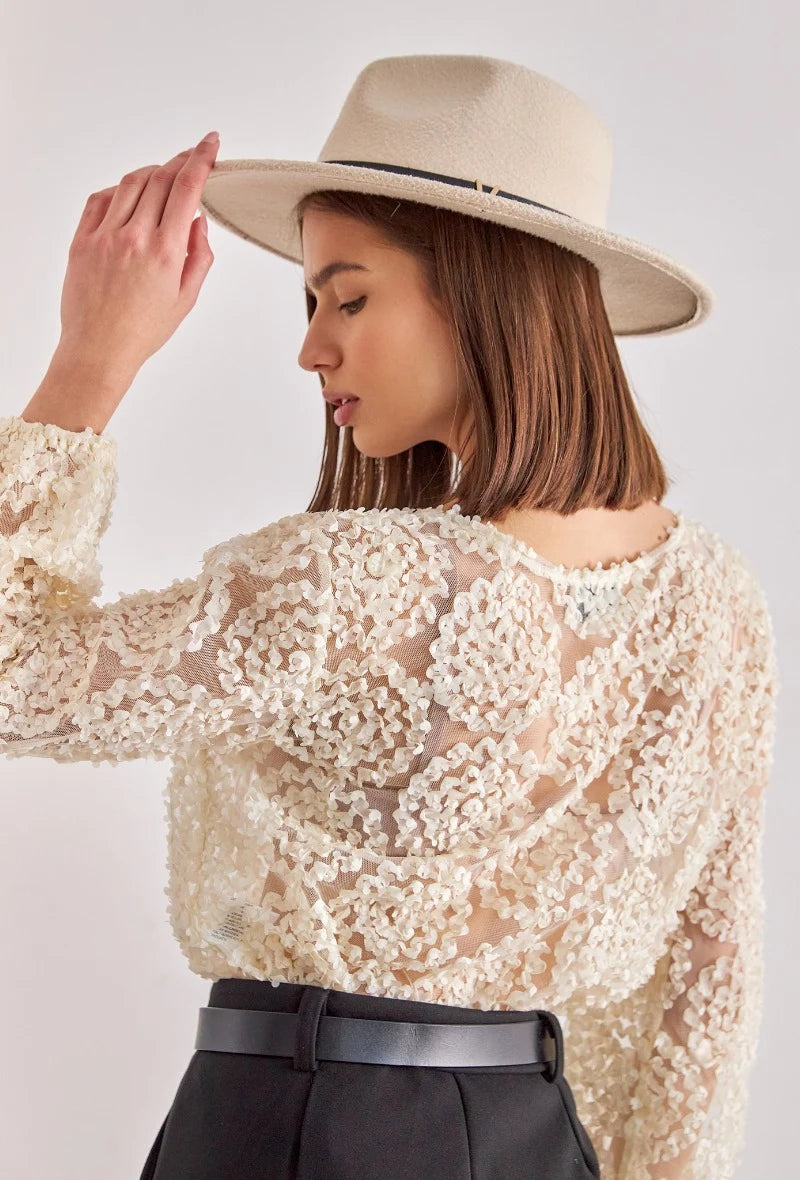 Sommer Top Damen | 3D Blumenapplikation & Festliches Design
