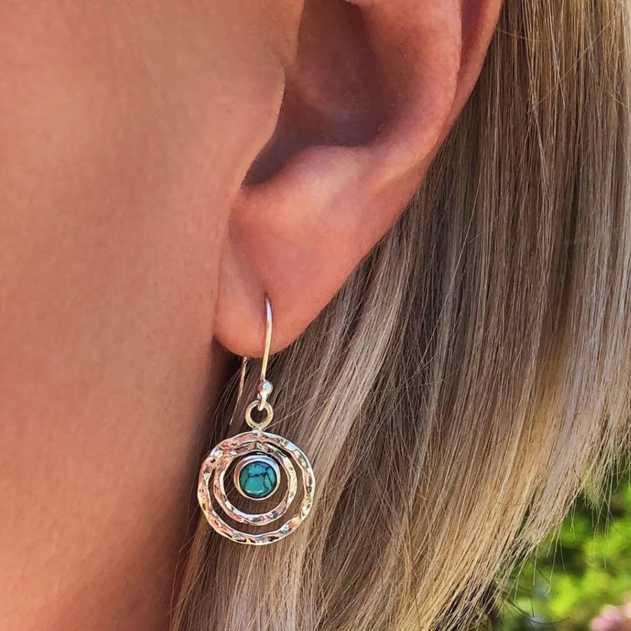 Boho Saturn Ohrringe mit Türkis