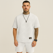 2-teiliges strukturiertes Herren-Set – Kurzarm-Oberteil mit Rundhalsausschnitt und passende Jacquard-Shorts