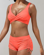 Filma - Bedruckter Wickelbikini mit Boyshort-Hose | High-Waist-Bikini mit Crisscross-Oberteil