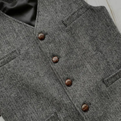 REINER - ELEGANTE WESTE MIT KNOPFLEISTE