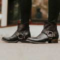 Schwarzes Leder