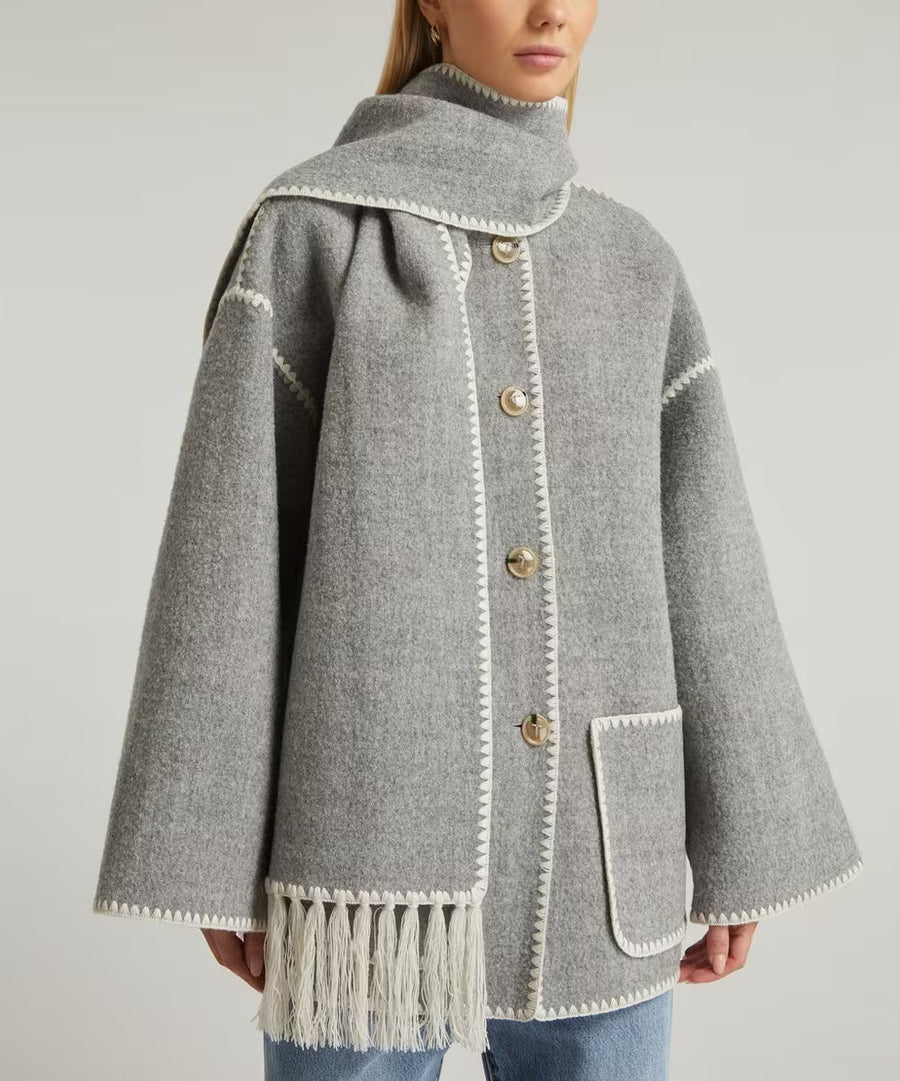 Kurze Wickeljacke mit Schalkragen
