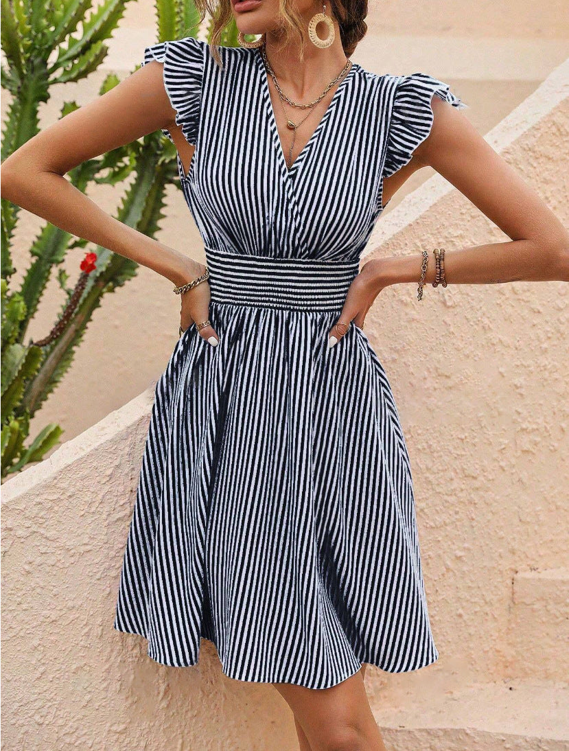 Elana - Trendiges gestreiftes Damenkleid
