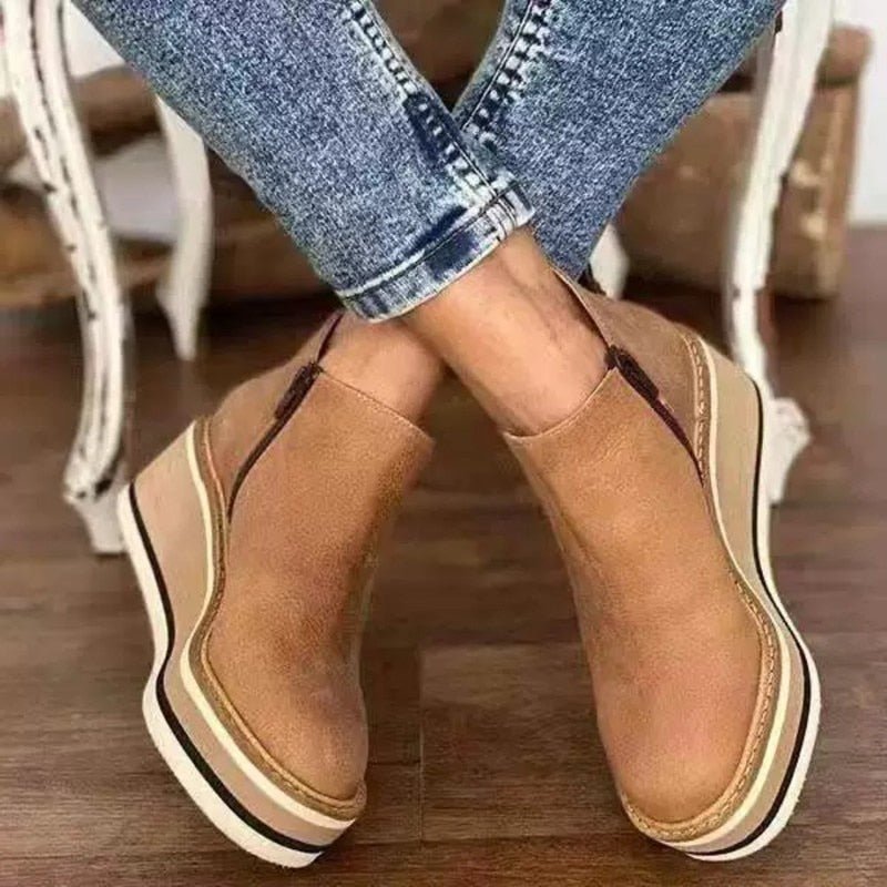 Elegante Plateau-Stiefeletten für jeden Anlass