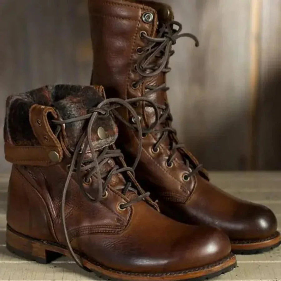 Elegante kniehohe Stiefel im Retro-Stil