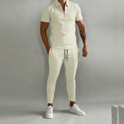Set elegante di polo e pantaloni da uomo | Outfit smart-casual