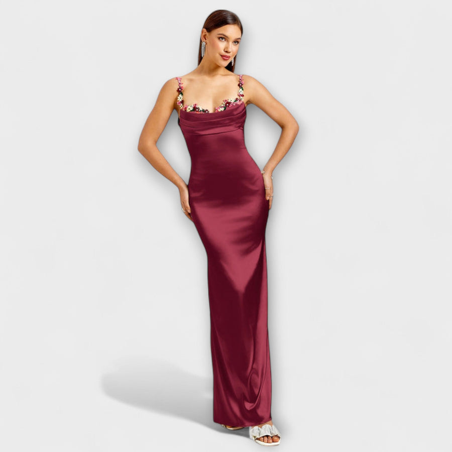Eira - Satin Kleid mit dekorativen Details und Schnürung im Rücken