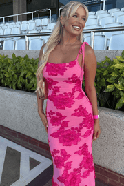 Ziska | Figurbetontes Rosa Floralen Maxikleid - Eleganz mit romantischem Flair
