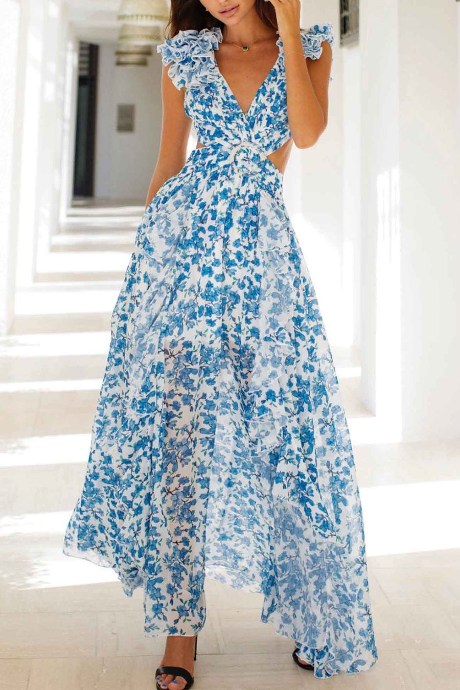 Tjitske – Langes Kleid Mit Ausgeschnittenen Ärmeln