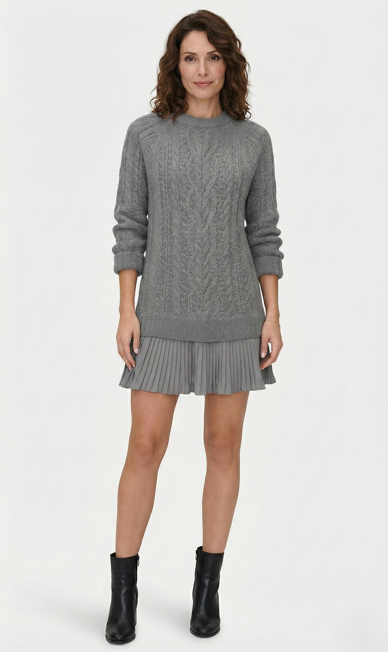 Dilin – Strickkleid Mit Zopfmuster