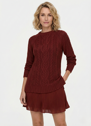 Dilin – Strickkleid Mit Zopfmuster