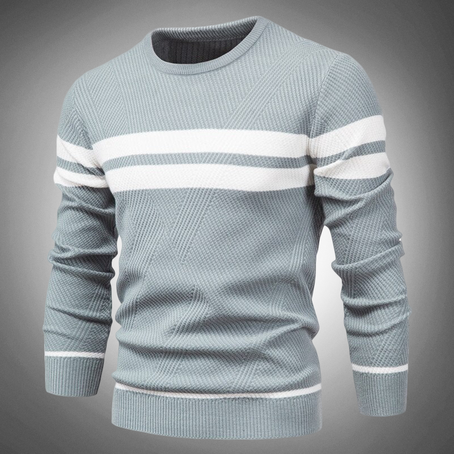 Gestreifter Pullover mit sportlicher Eleganz
