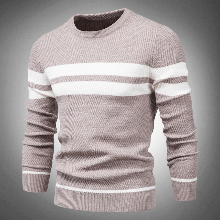 Gestreifter Pullover mit sportlicher Eleganz