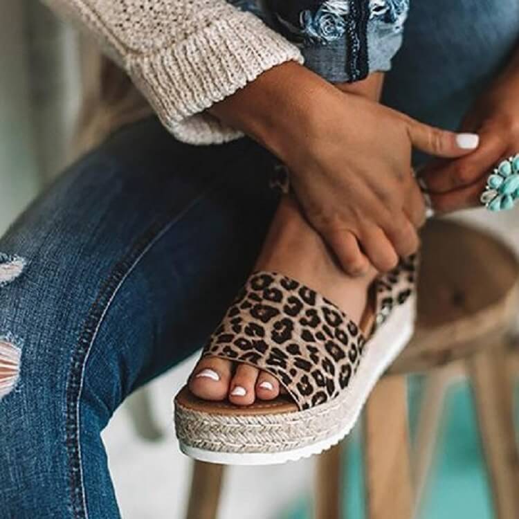 Heidi-Mode | Smart Höhen Stilvolle Sandalen