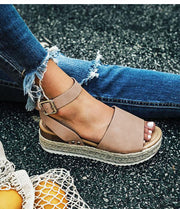 Heidi-Mode | Smart Höhen Stilvolle Sandalen