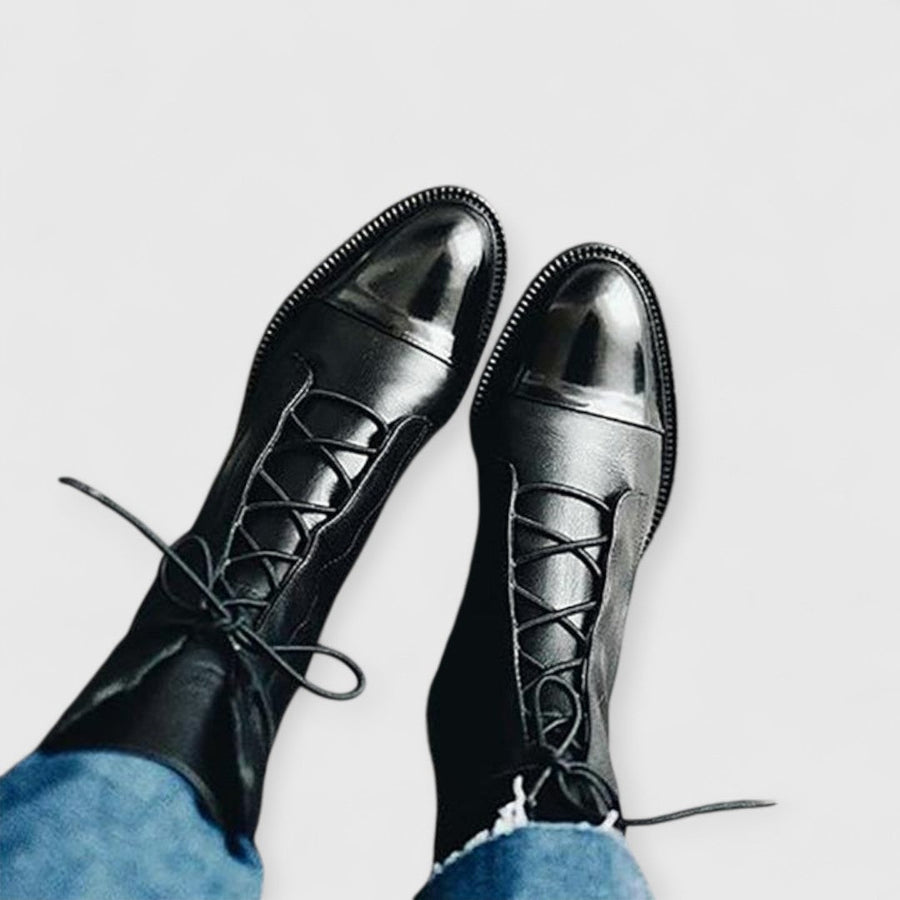 ALTHEA | Klassische Schnür-Stiefeletten