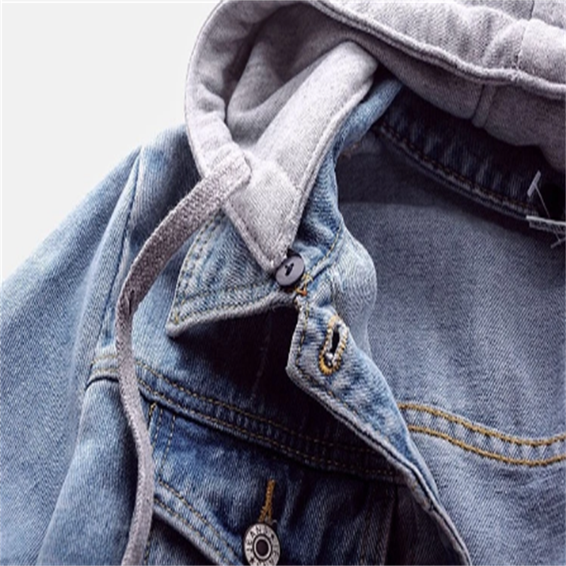 Stylische Jeansjacke für Damen mit abnehmbarer Kapuze und Fleece-Futter