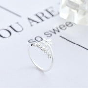 Verstellbarer Ring aus 925er Silber mit handgemaltem Emaille-Wildblumen-Motiv