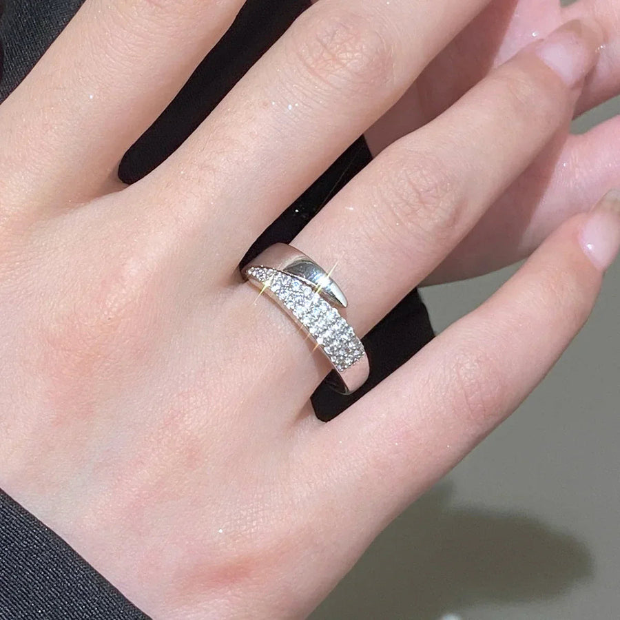 Emma | This Damen-Ring Haven schlicht und modern