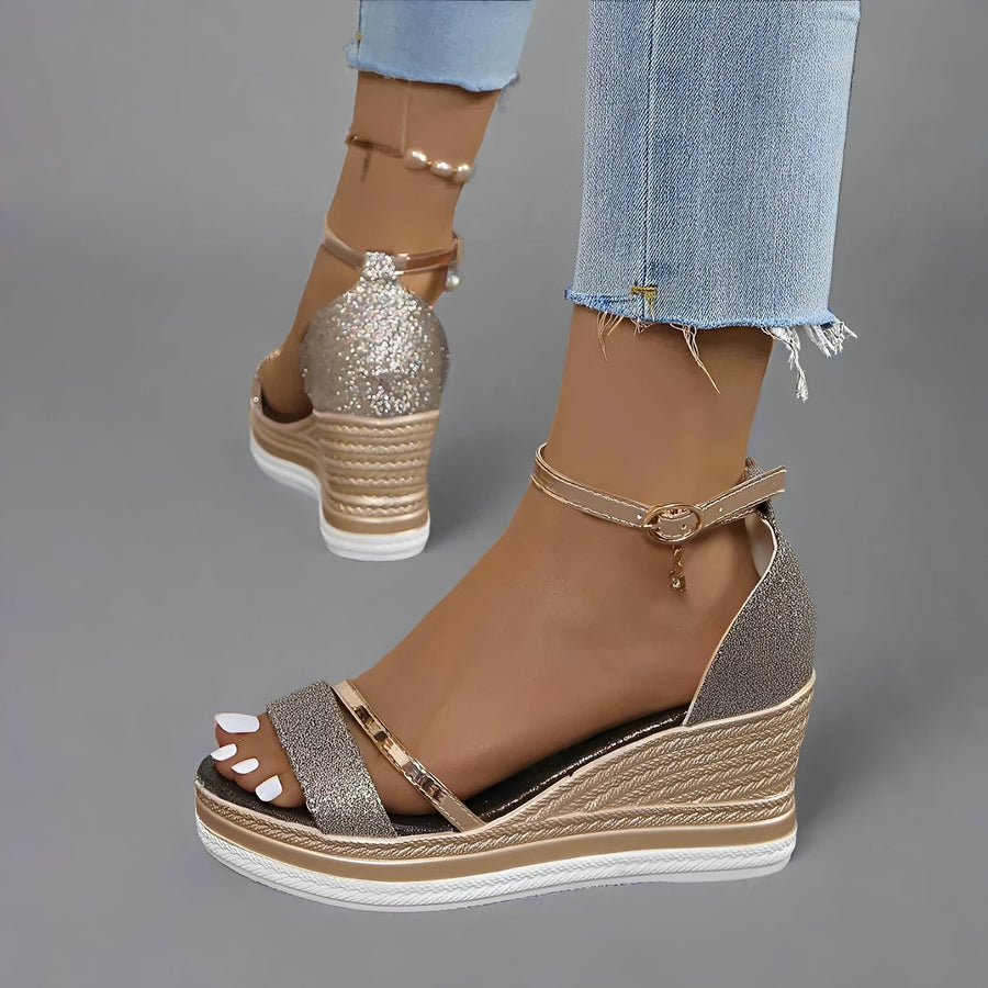 Mildred - Stilvolle Sandalen mit Schnalle