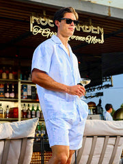 Johann – Herren Set Mit Pflanzenhemd Und Shorts Strandurlaub